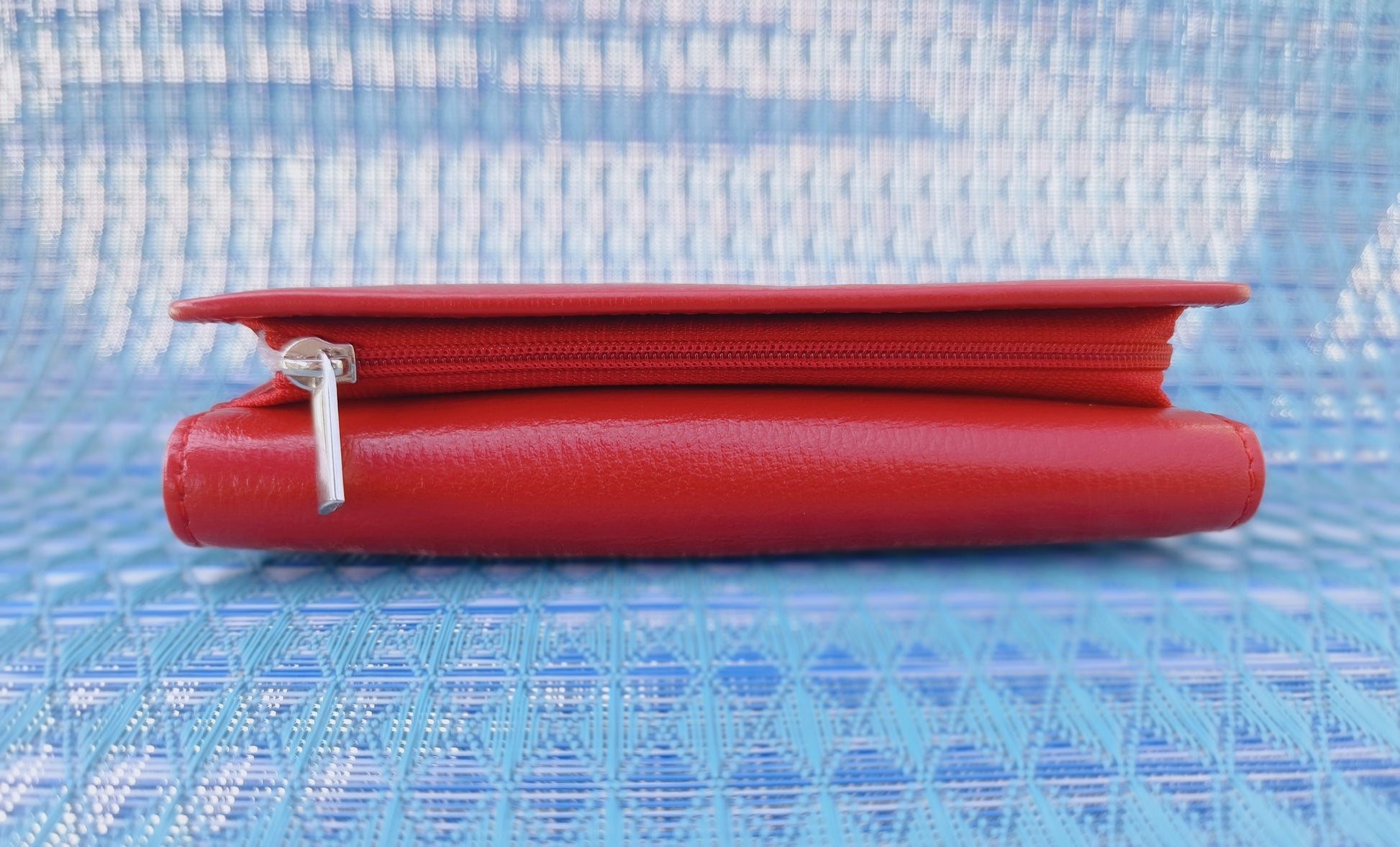 Evorya® Women's Blood Red Leather Wallet – Holds 15+ Cards